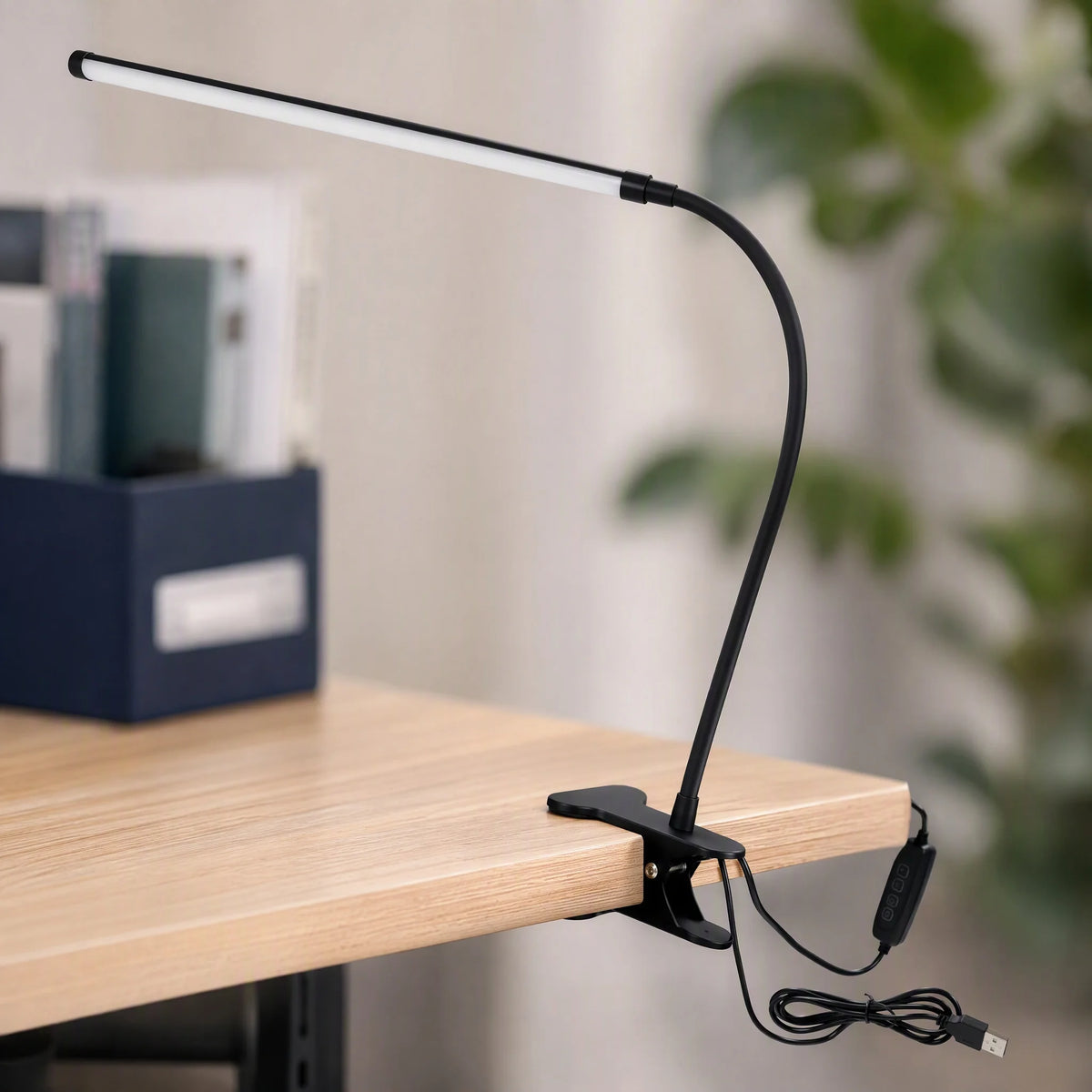 YNL LED USB Desk Lamp with Clamp – Dimmable Reading Light LED Clamp Desk Lamp HIP