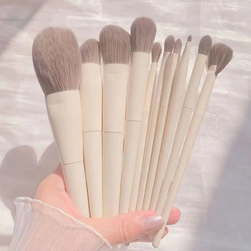 10-Piece Makeup Brush Set – Foundation, Blush & Eye Makeup Brush Set HIP C719-Brush 10pcs